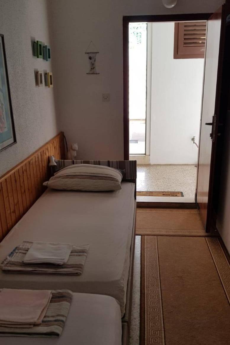 Apartments By The Sea Pisak, Omis - 1018 Cameră foto